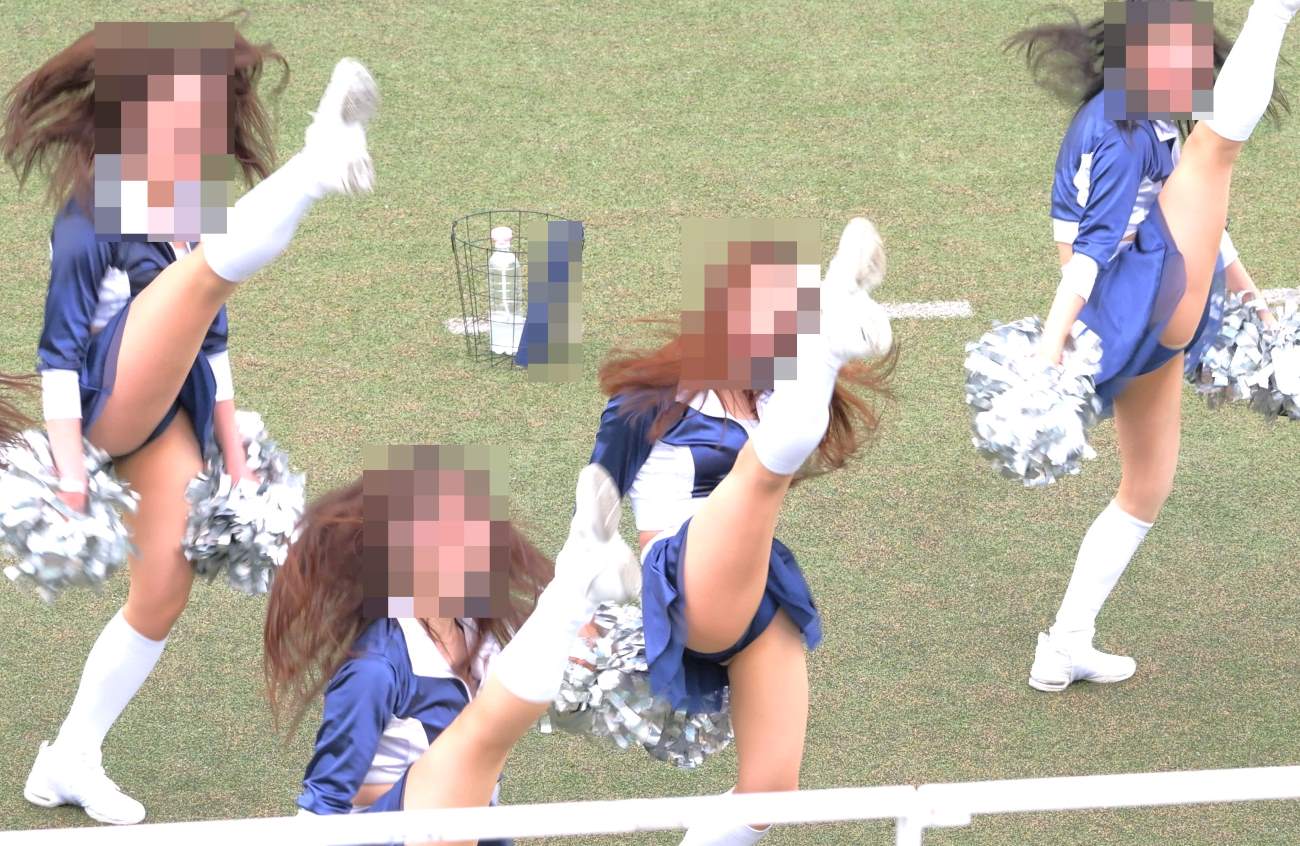 新作 白パンはみる人気チア!ブルーでハイキック!part2