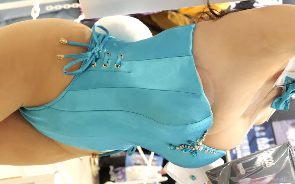 新作【超速報】コミックカーニバル2025冬⑤ 凄いよバニーちゃんの食い込みとお尻