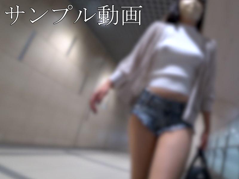 【サンプル動画】【胸ポチ探訪】ノーブラでも垂れないプルプルOPと短パンからはみ出た妖艶尻肉！