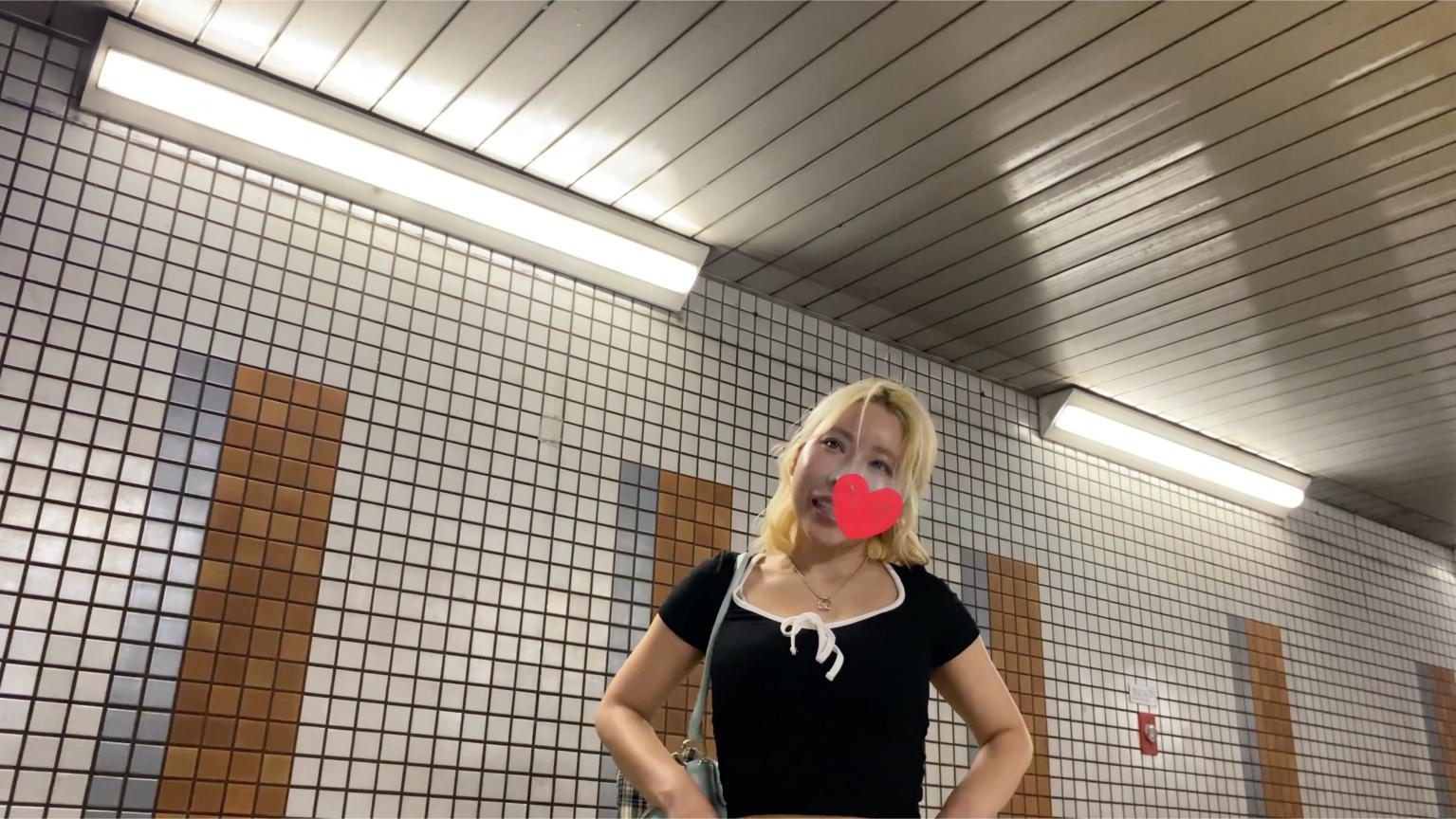 44A【だまし撮り】おっぱいすごい過激お姉さんのだまし