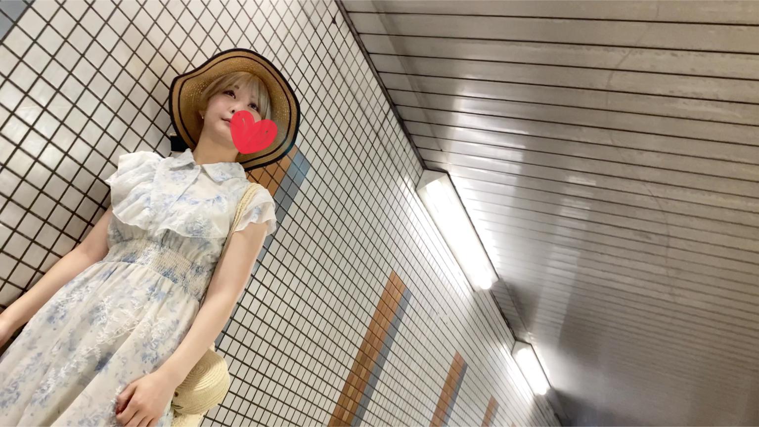 42C【だまし撮り】お高いお姉さんへのお仕置き長時間接写
