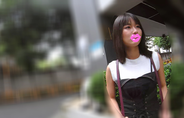 元メイドカフェ店員の女の子とホテルでお昼からゆったり・・・。