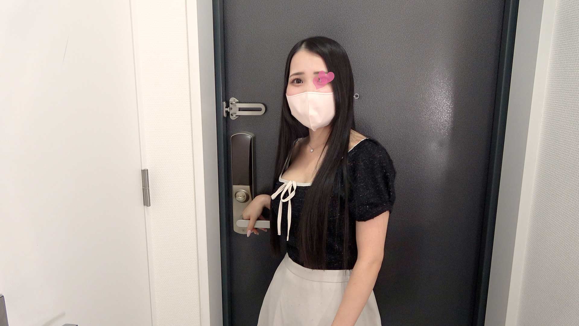 美人女子大生からパンツ買取/美巨乳を拝み、揉んだらドン引きされました【パンチラ/美尻】