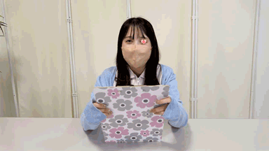 脱毛サロンの裏オプション～爆乳揉みしだき脱毛セラピストのド淫乱おまんこチラ見せ〜