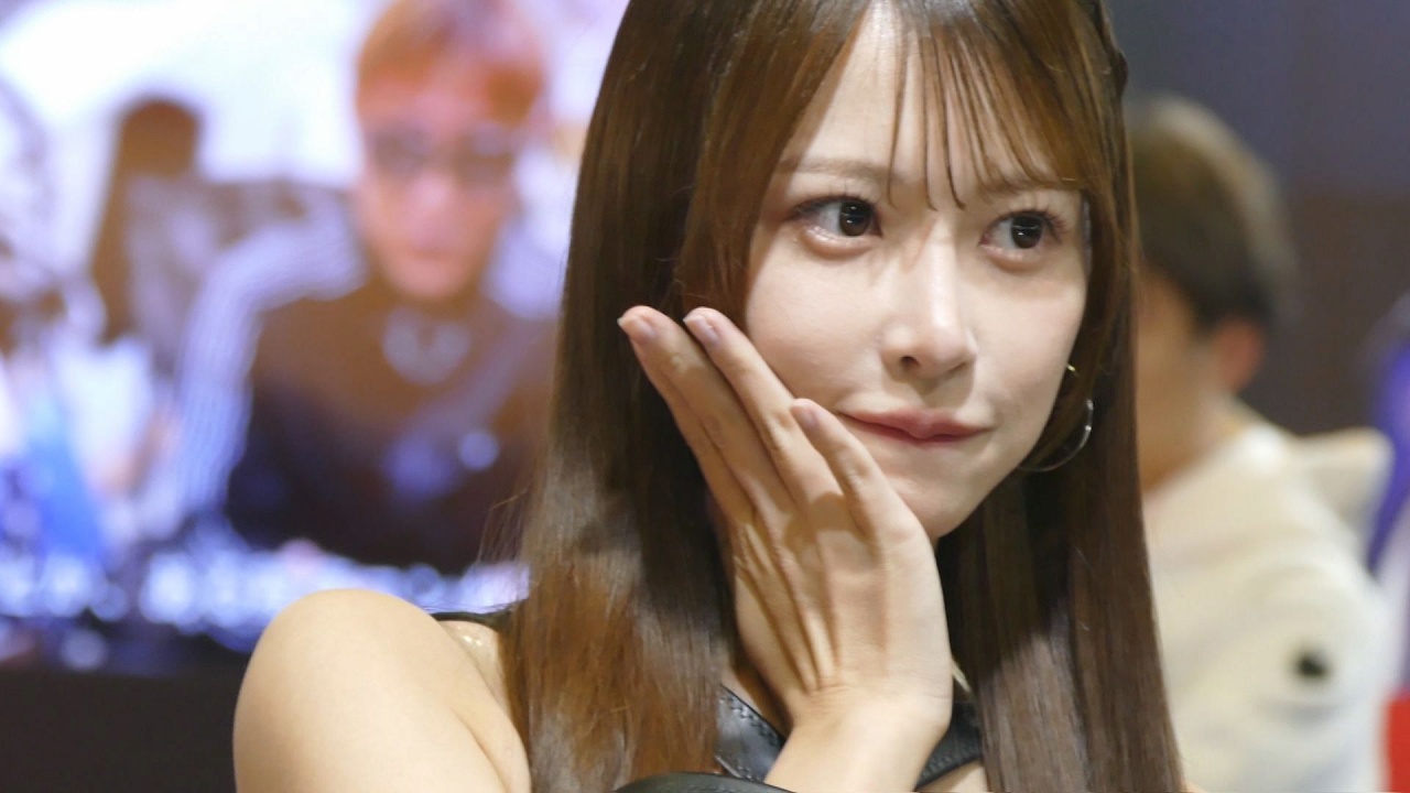 速報!東京オートサロン2026 NO-21 スレンダー美女編