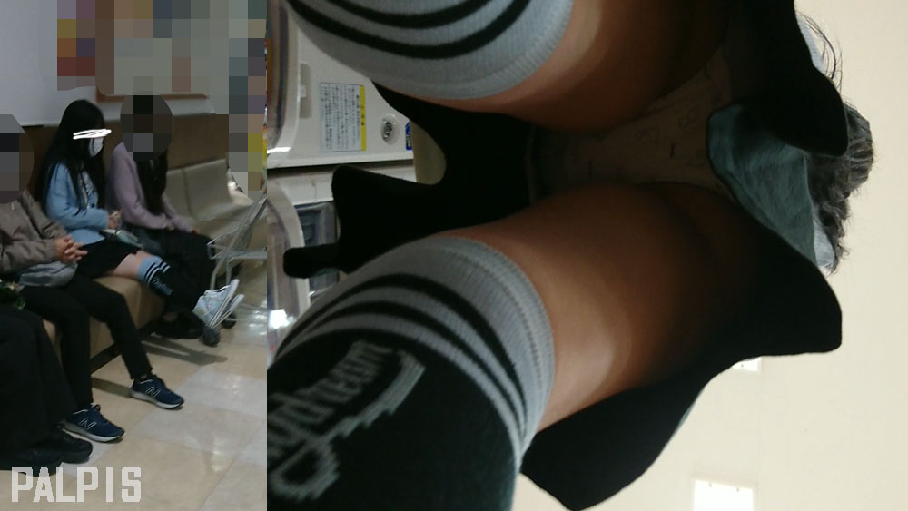 小動物系の小さい女の子をパシャリ