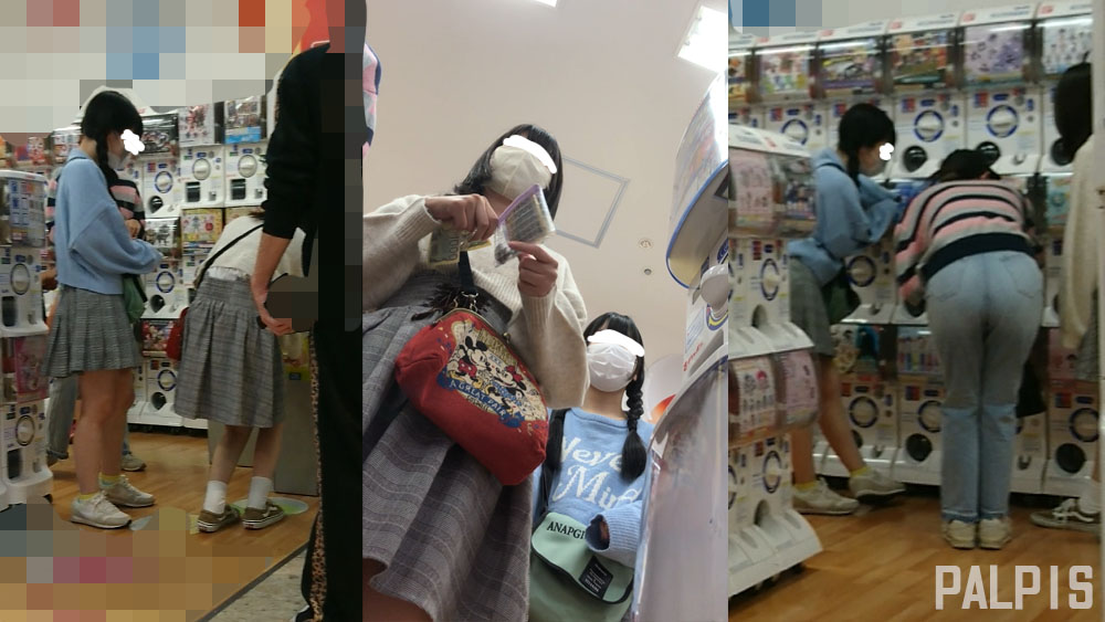 ノリノリ可愛いオタ娘達と友達気分を味わいながらパシャリ