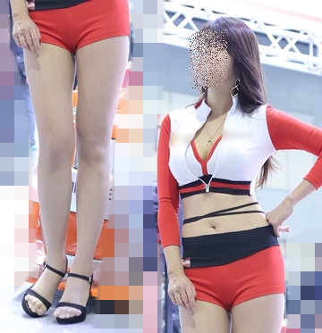 イベントガールのエロすぎ姿態！美脚 パンスト つま先 お尻 巨乳　C358