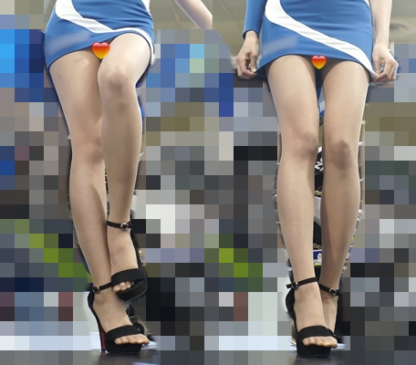 ローアングルミニスカ▼地帯にパンスト美脚 C328