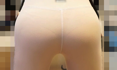 パンティ透け透けイベントお姉さん C344