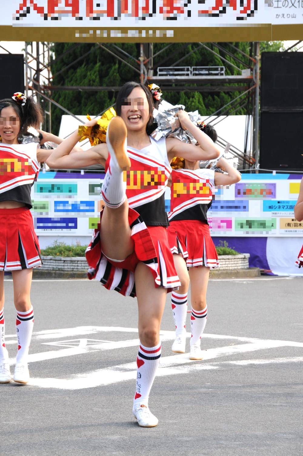 弾ける笑顔　きらめきチア演技　～スレンダーKチアのスマイル全開　青春の夏編～