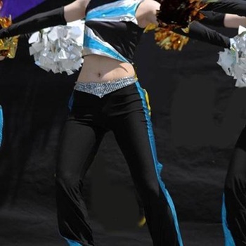 春の陽気の中で星の輝きを放つJDチア