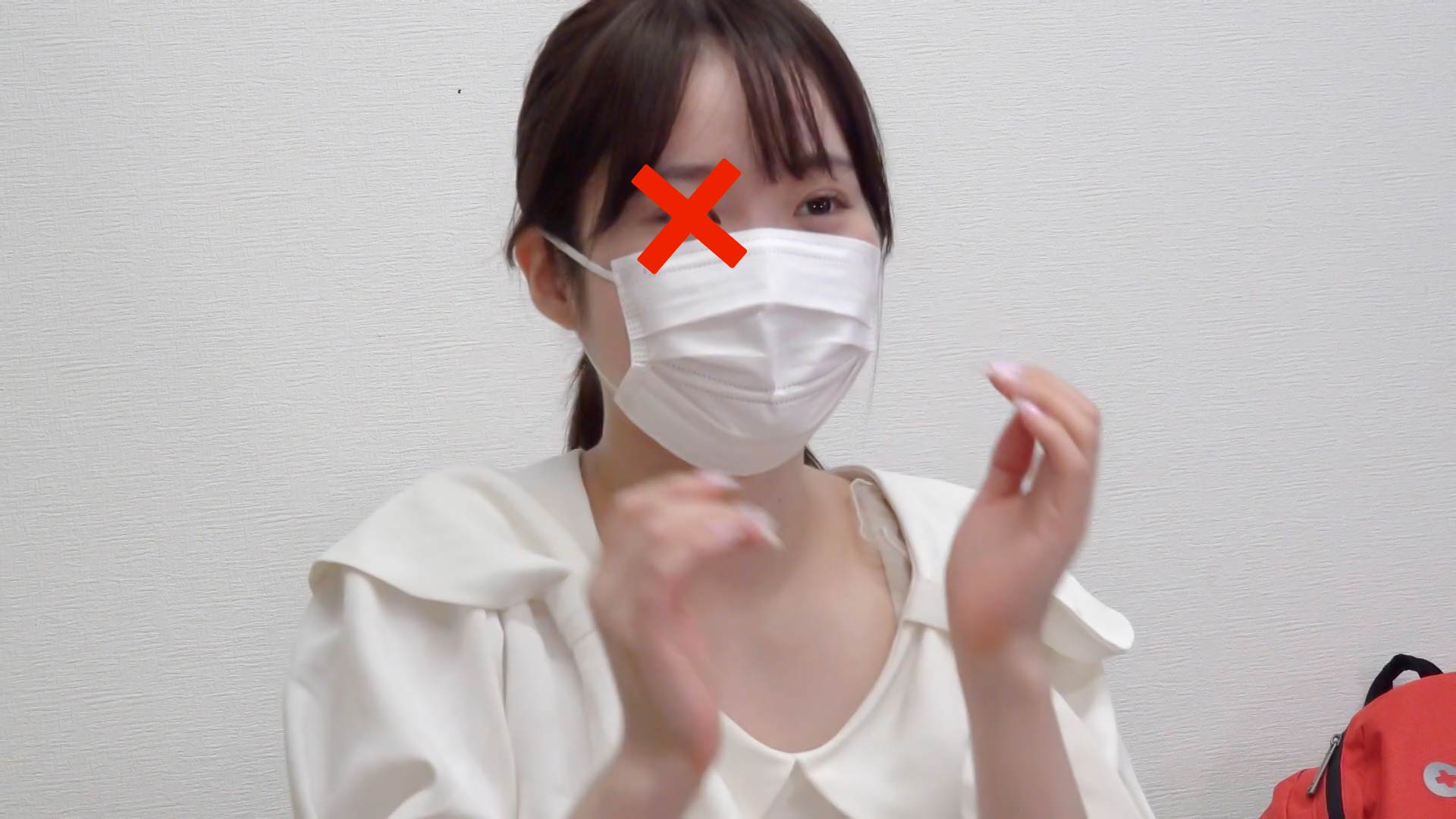 【救命講習/胸チラNo.67】働くOLさん2名!天然美乳の事務職女性/おっとり系巨乳美女の胸チラ