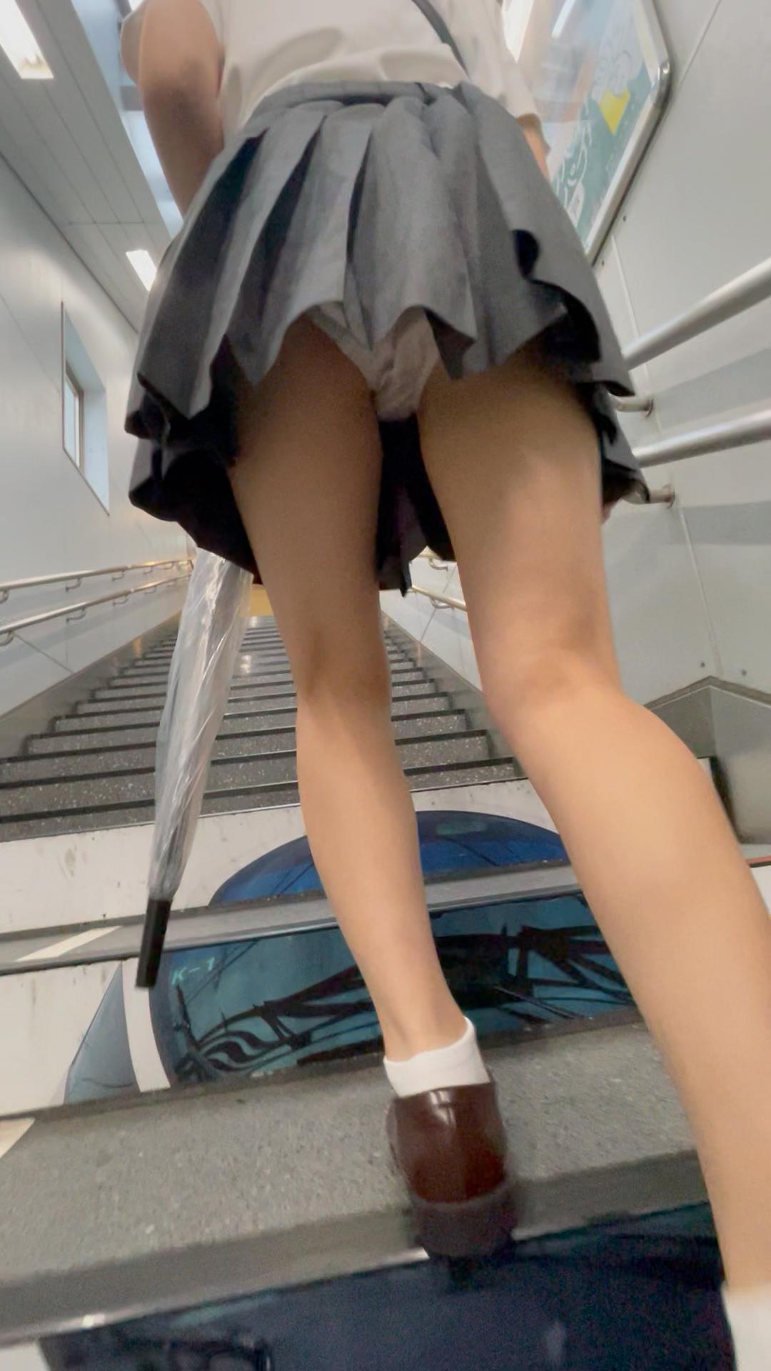 JK盗撮日記245 続・期待の大型新人登場!!宮○あおい似の激カワ清楚ショートJKを電車内で盗撮【※完全主観36分超撮影】