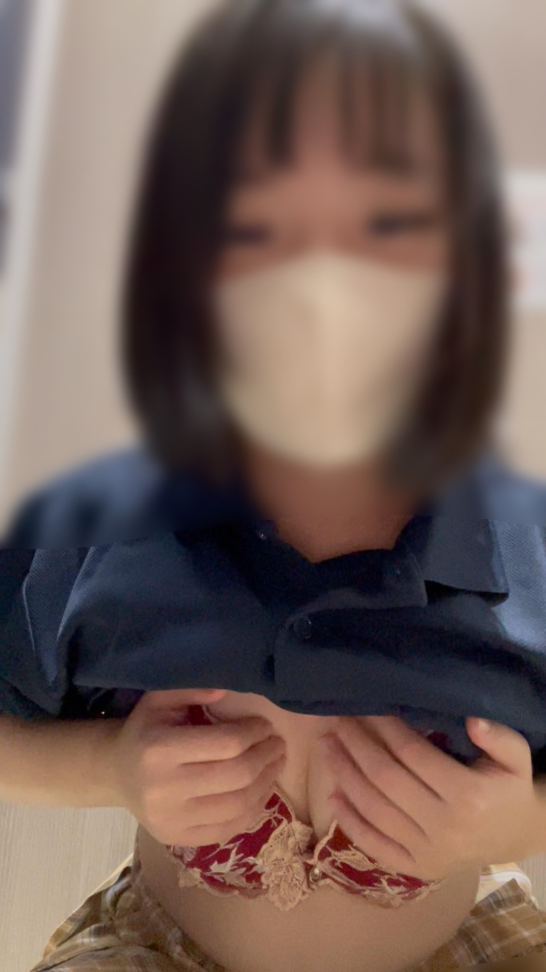 JK盗撮日記248 完全初登場!!童顔ショートヘアの美少女JKちゃんを電車内で盗撮【36分超撮影】