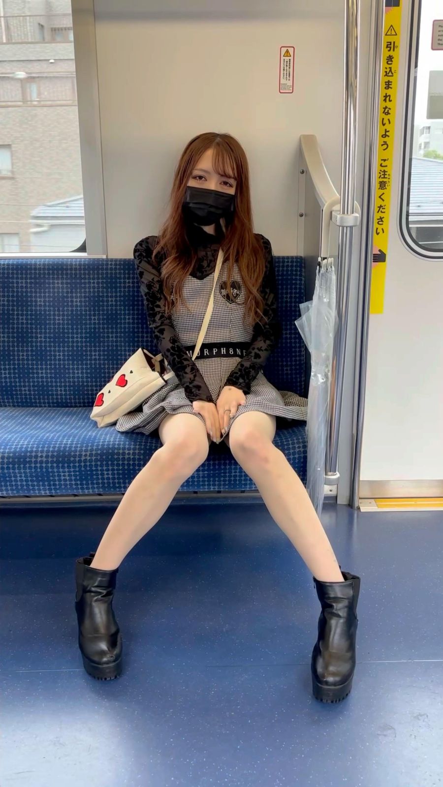 【撮影バレ】ファッションセンス高いサブカル地雷がミニスカめくって誘惑してきた件