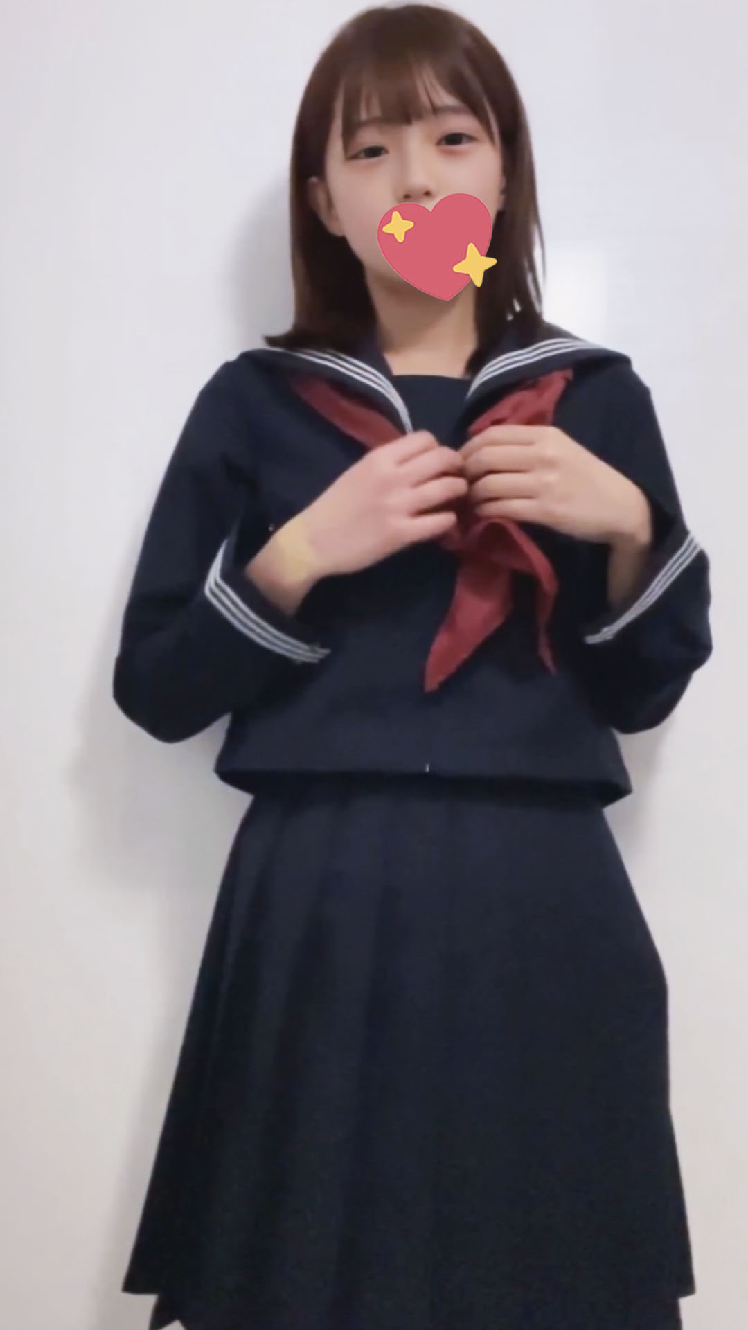 【本○翼激似】「竹○綾○」ノーブラ美乳ちゃんは合宿先で罰ゲームオナニー