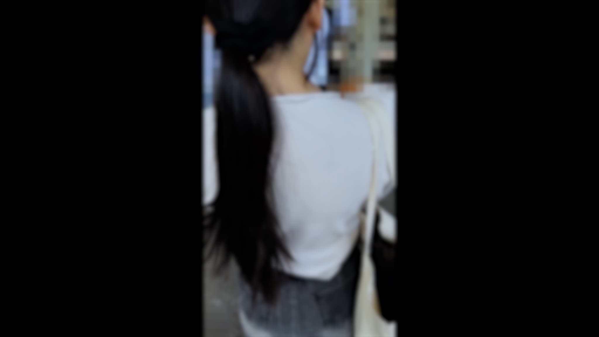 【触行為/K】どうすれば止めてくれるの?”やめて”そのたった一言が言えなくて。無抵抗坂道系私服K絶望の一部。