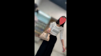 【5日間連続で逆さ撮り】初登場の背の高いお姉さんです