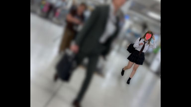 【5日間連続で逆さ撮り】初登場の下半身がむちむちのエロ体型なJ系です