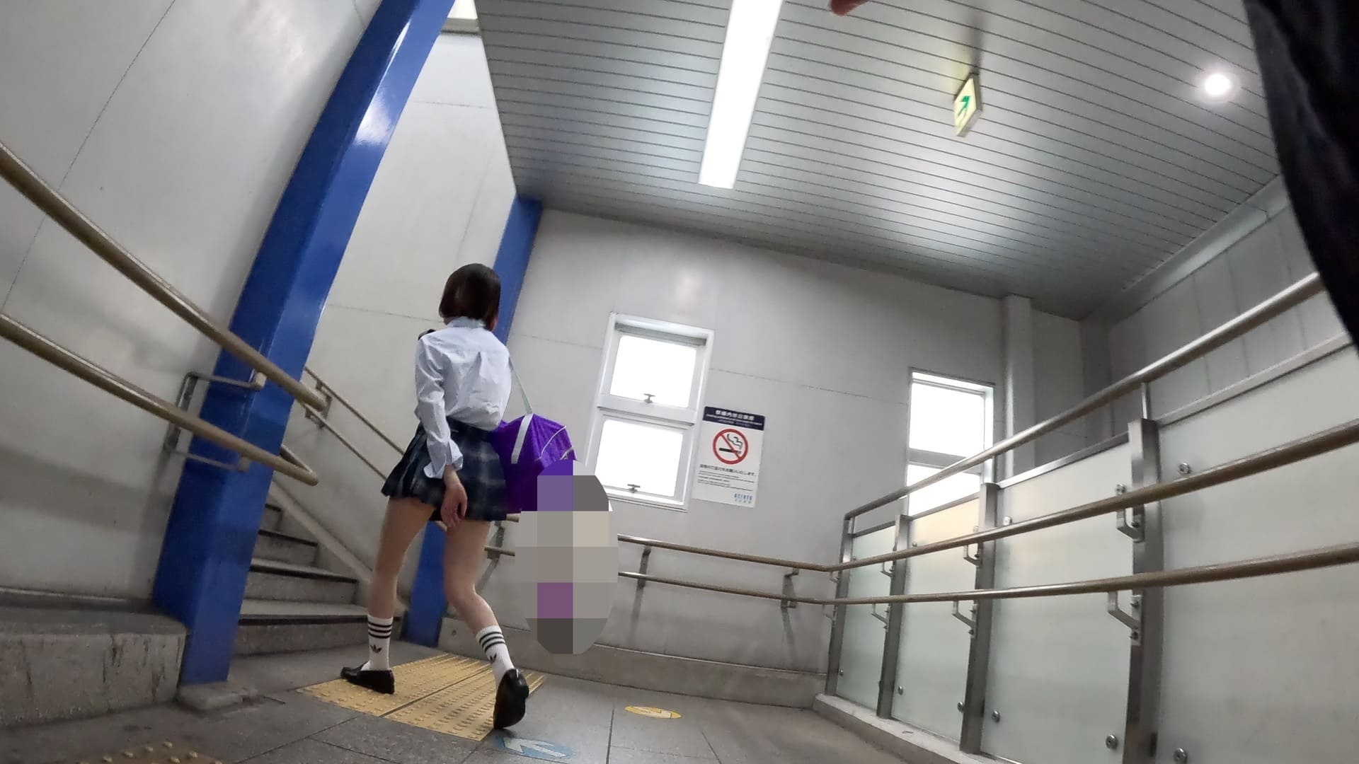 【××駅でよく見かけるあの娘】ガン勃ち不可避!魅惑のSSS級美人J⚪︎の撮影にとうとう成功!