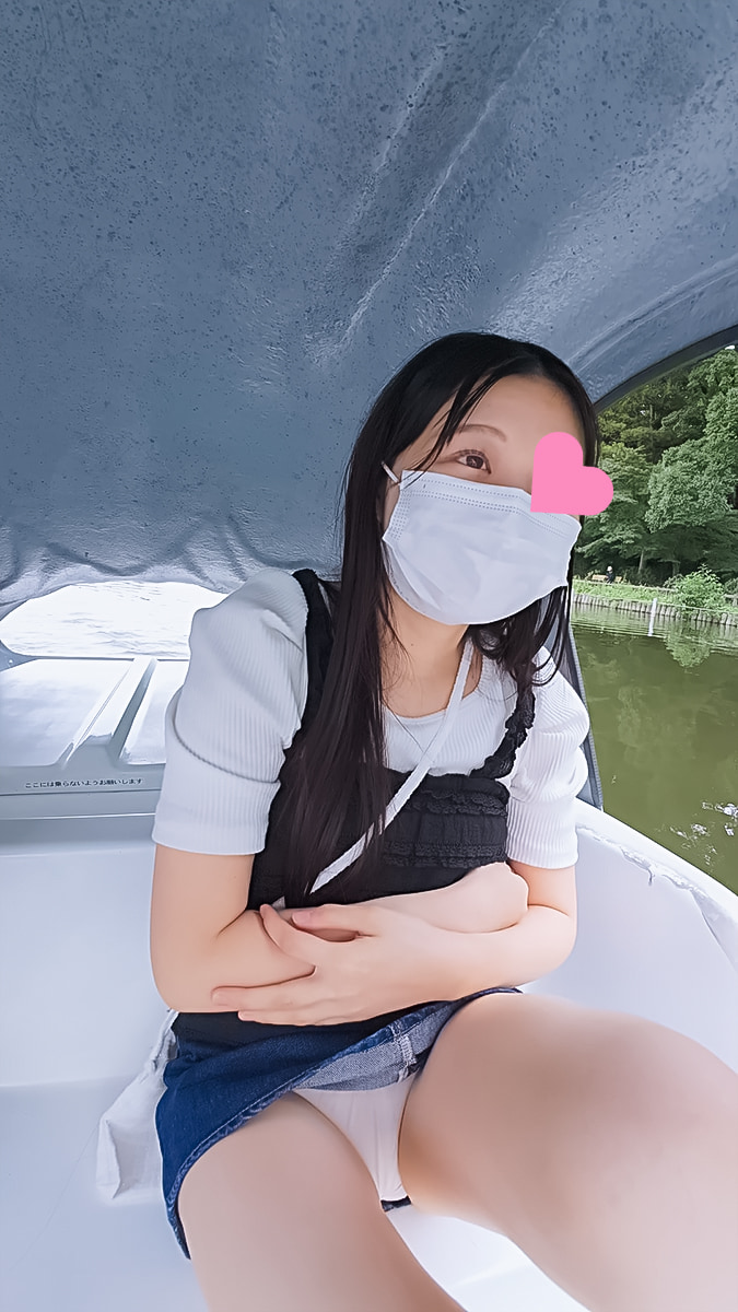 『ボートでデート37』色白美脚のお嬢様がデニムミニで再登場!スワンボートでパンチラ撮影【シーズン4-3】