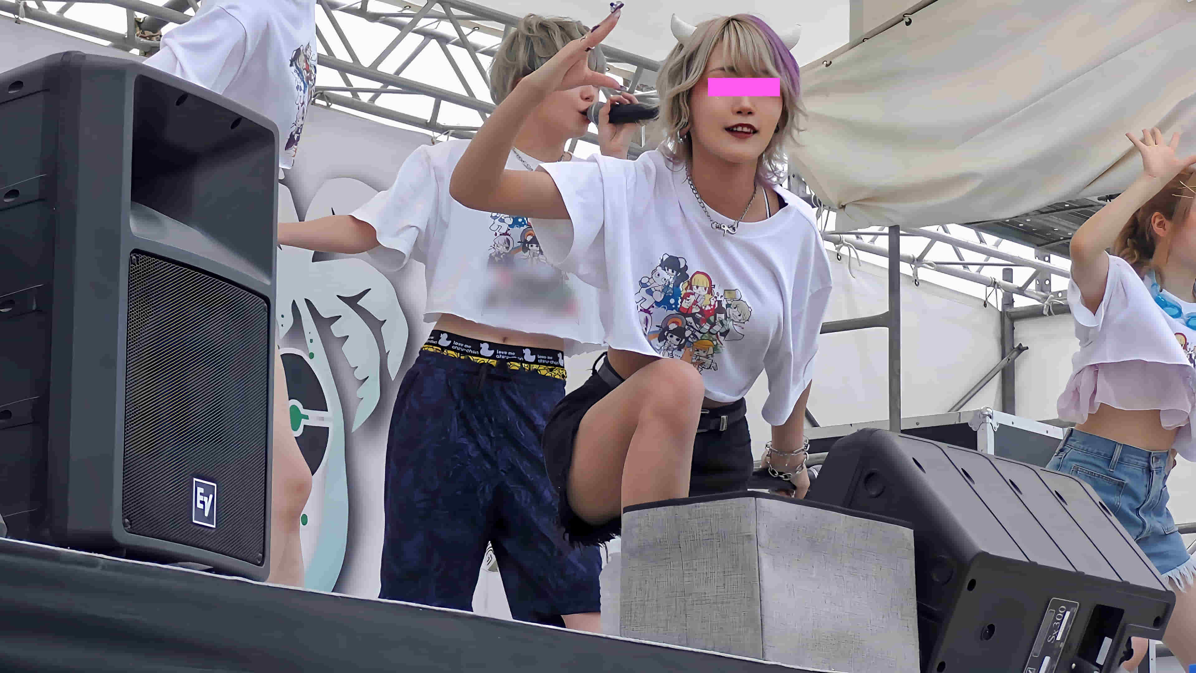 ビーチの歌姫たち＃041：【4K動画】胸は揉むと大きくなる？