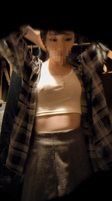 【コンカフェ更衣室vol.22】イン〇ルエンサー級の超絶美女の丸裸激写！剛毛マ〇コが最高です、、
