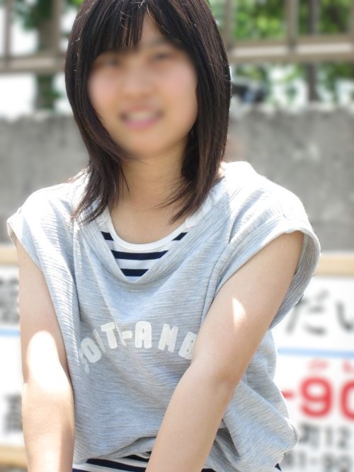 JKオンリー　タイツ脚パンスト脚を接写