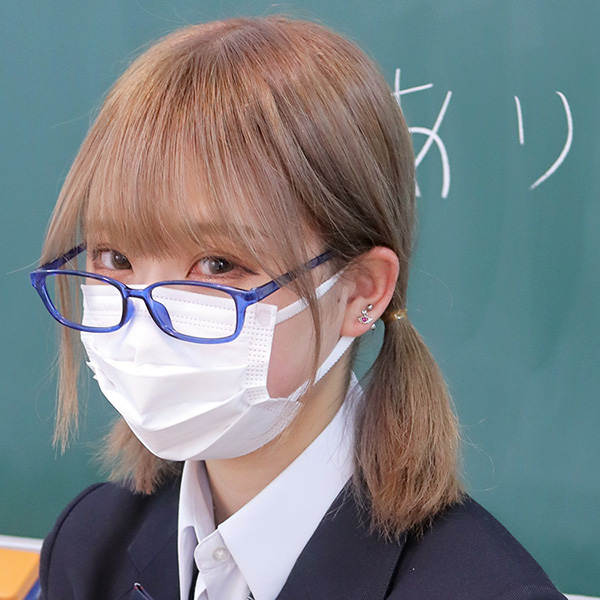 2年A組ありすちゃん！超ウブなほぼ処女なので泣き出してしまったほぼ全てが初めてのハメ撮り！【FHD/60p/12Mbps】