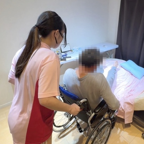 俺の訪問介護嬢  優しい美人研修生 入浴介護中に巨乳と美尻もみ放題