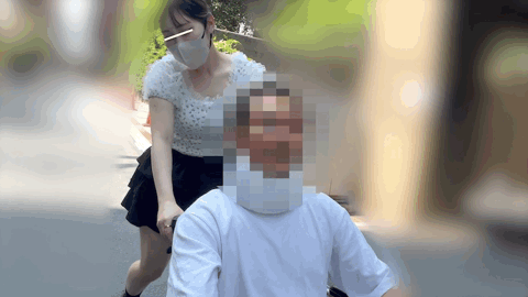 完全従順化させた美人研修生の射精介助サービス 涙目で巨乳パイズリ 障がい者の性処理支援