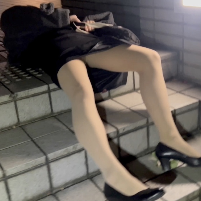 OL仕事納めの夜  優等生タイプのスーツ美女  緊張の糸が解けた社会人1年目の生裸