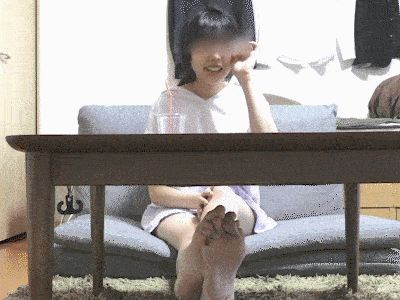 [4Kエンコ] ゲームに夢中なあの子に夢中 カスミちゃん私服編 [脱衣所]