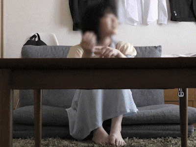 [4Kエンコ] ゲームに夢中なあの子に夢中 コトリちゃん編 [四つん這い]