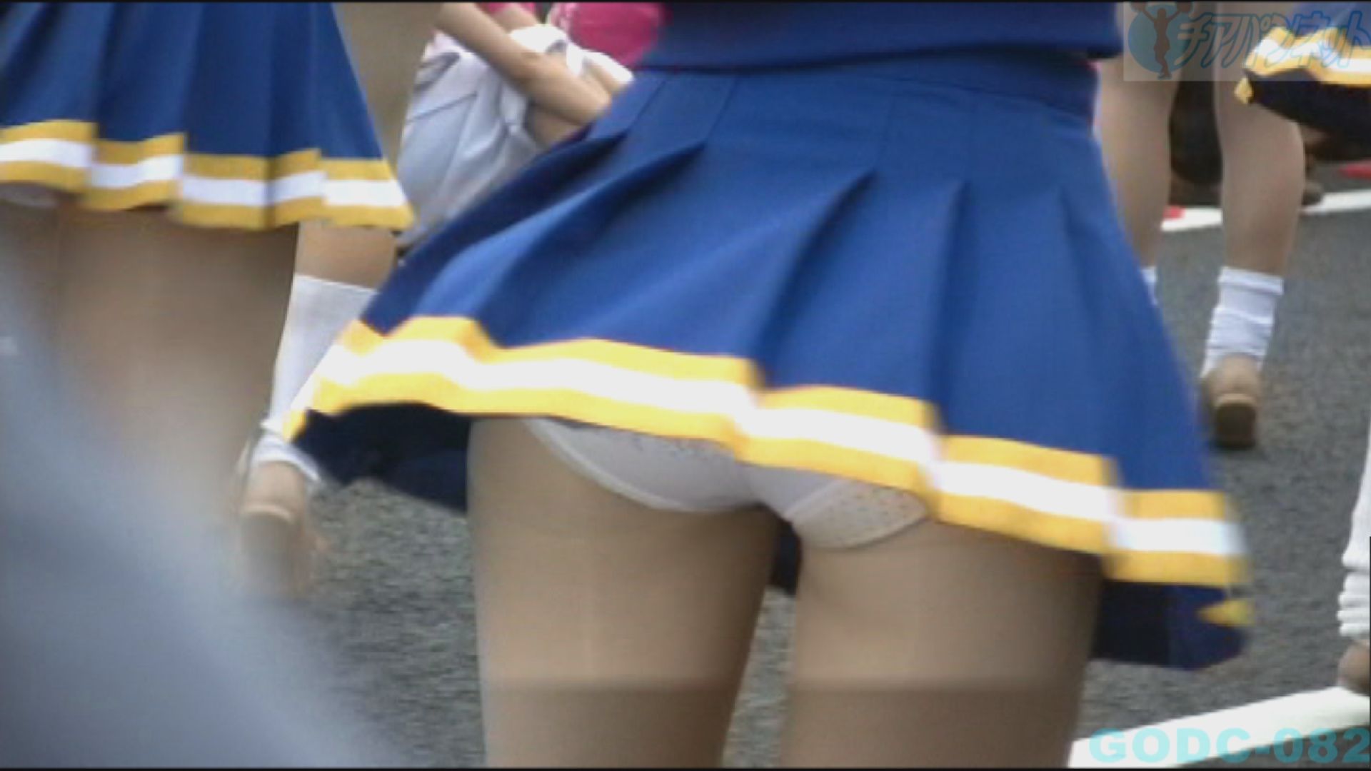 あの頃、神のようなチアがいた Vol.82 ~パレードで追いかけ続けた女神たち~