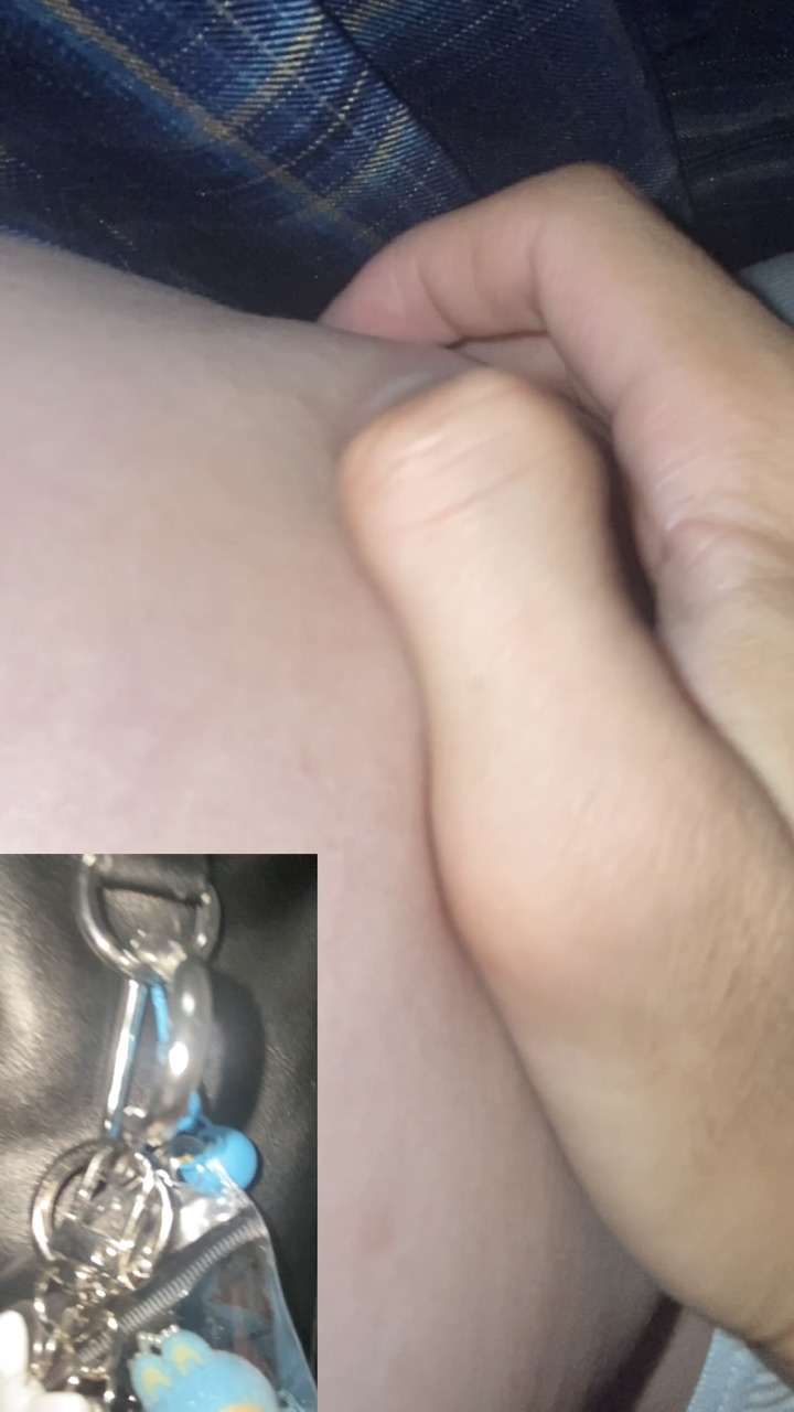 【車両内事件簿】忍び寄る魔の手。鞄防御虚しく鬼強行突破。綿パンツを揉みしだく。