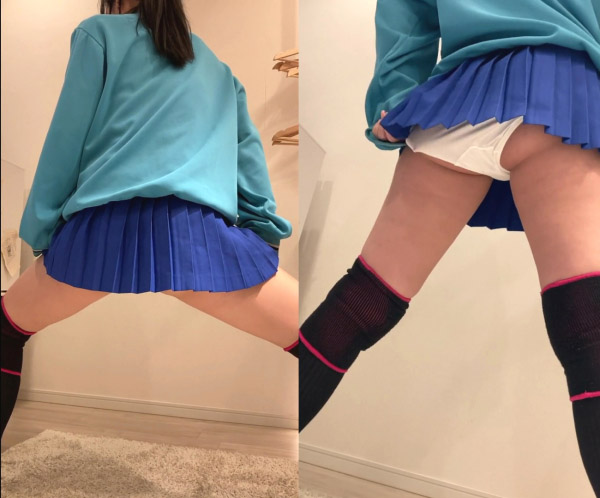 姉のガニ股大開脚ストレッチ 大きく開いた脚から純白ショーツが丸見え