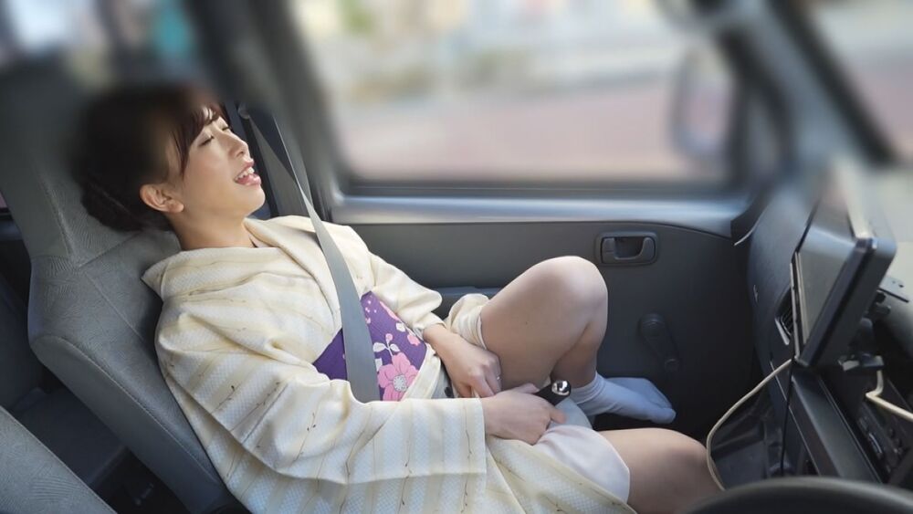 不倫に喜ぶイケナイ着物妻‼