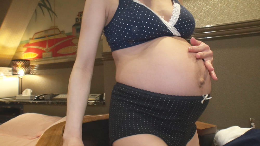 【妊娠10か月】禁断の妊婦さんとハメ撮り