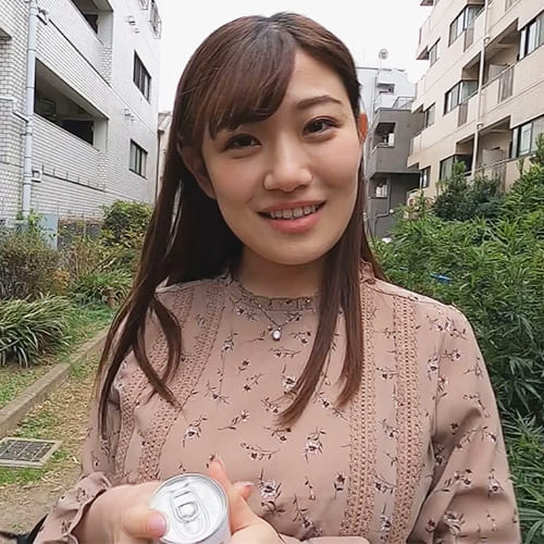 100cmおっぱいで禁断の誘惑をする爆乳ちゃん