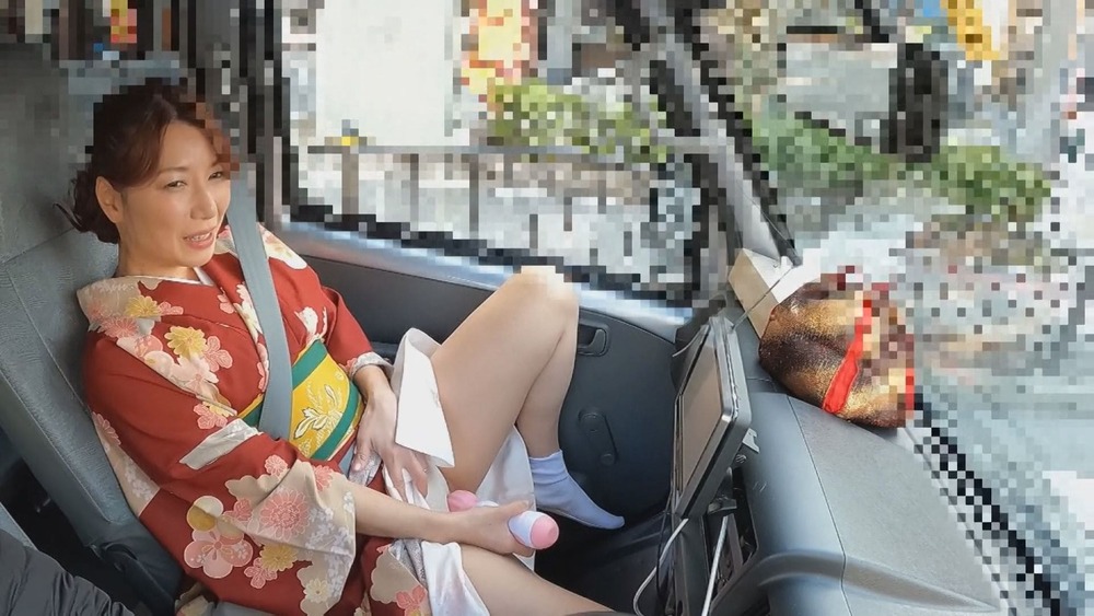 綺麗なお姉さんはベッドの上では乱れっぱなし…