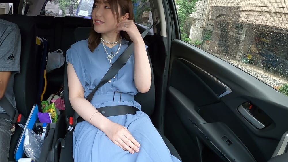 美人妻とデートした後に旅館の貸切露天風呂で濃厚セックス