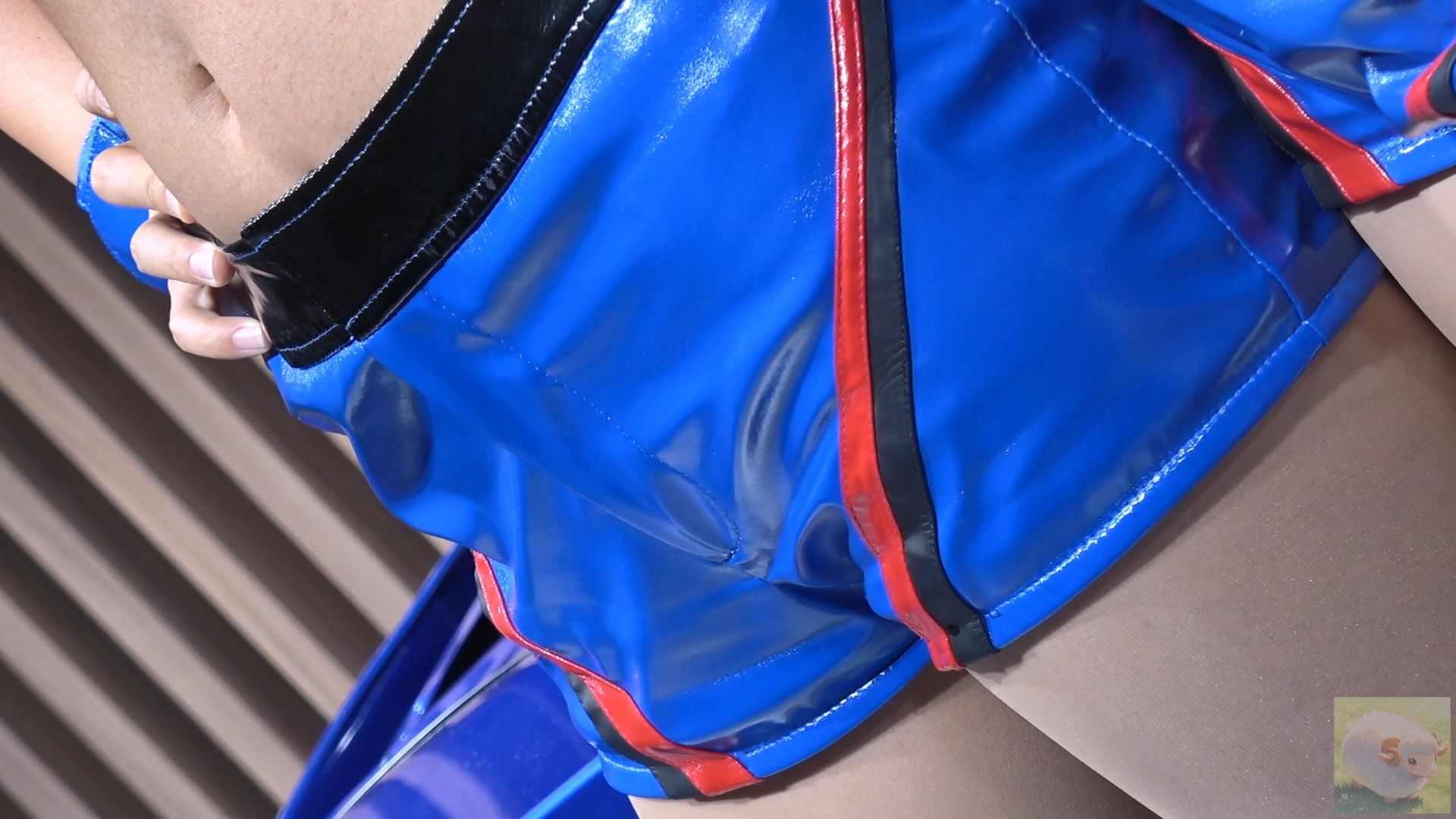 コンパニオン2