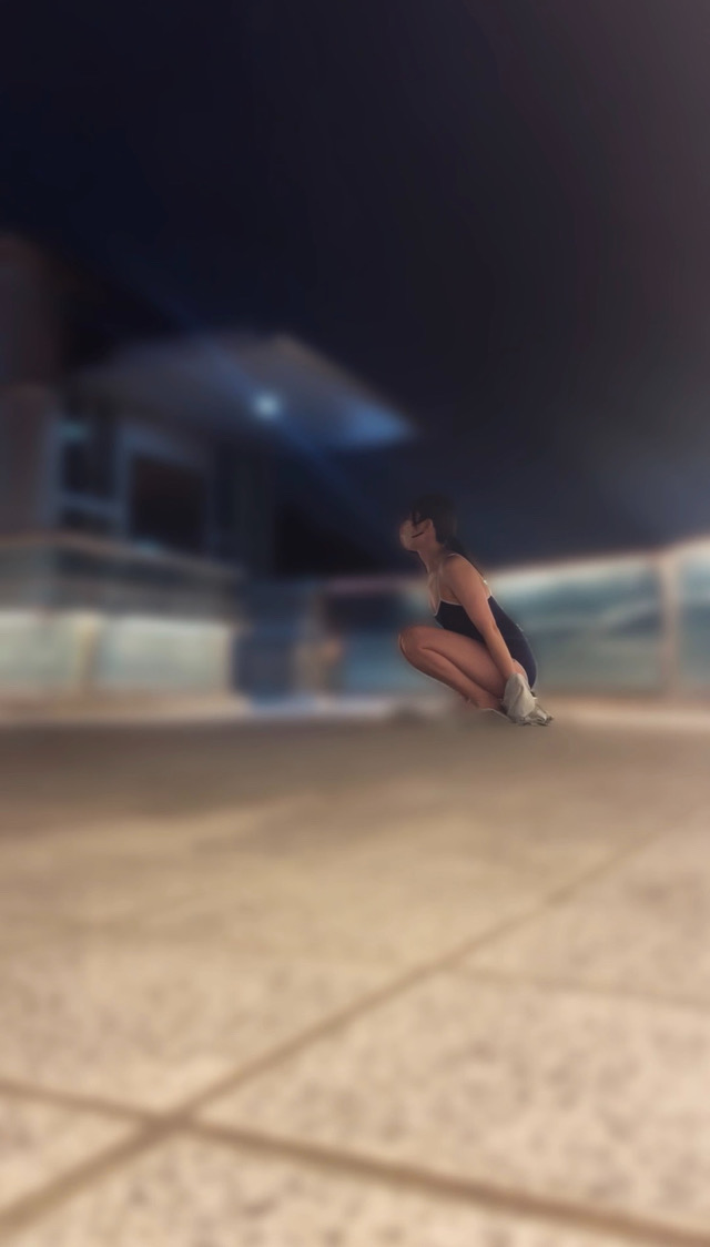【スク水野外露出!!】こんなところにスク水女?!スク水で全力階段ダッシュ?!