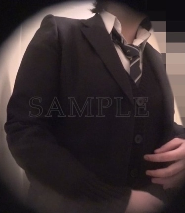 【無料サンプル】Karte.07 ボーイッシュだけど巨乳なJKの着替え盗撮 #これがこう