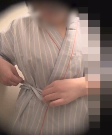 【無料サンプル】Karte.07 ボーイッシュだけど巨乳なJKの着替え盗撮 #これがこう