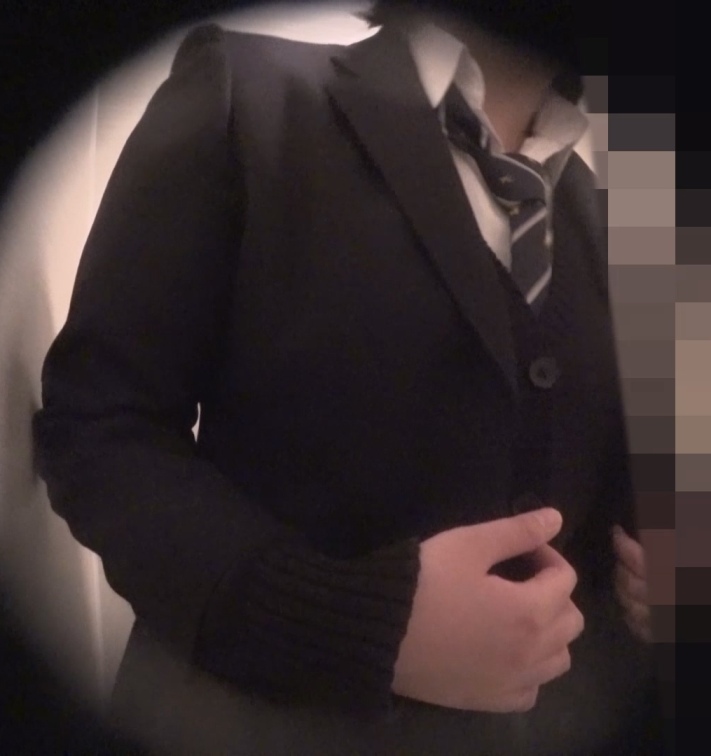 Karte.07 ボーイッシュだけど巨乳なJKの着替え盗撮 #これがこう