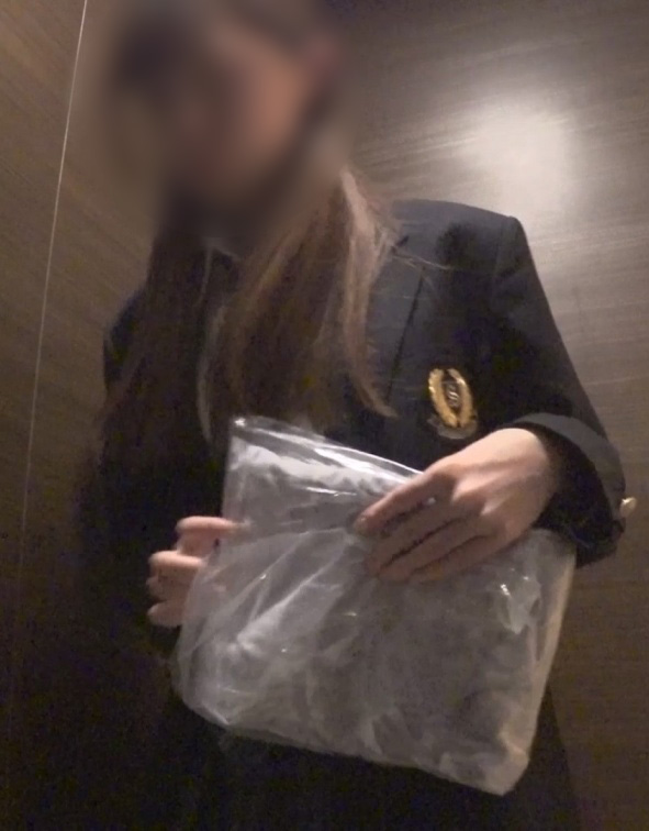 Karte.25 青チェックJKの着替え盗撮 #これがこう