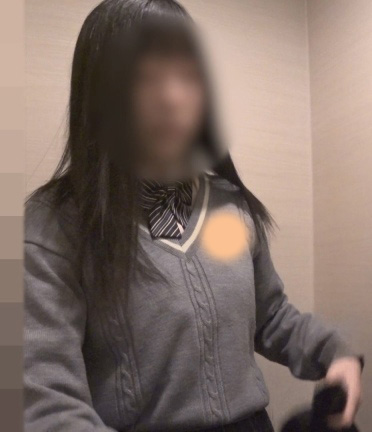 Karte.26 色白美乳JKの着替え盗撮 #これがこう
